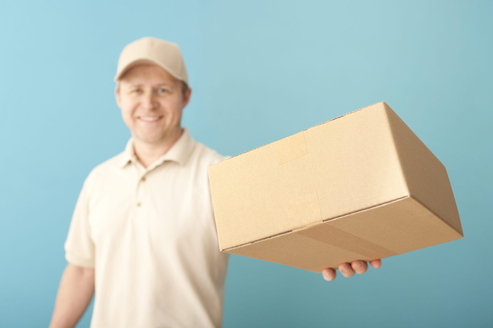 6 Ways to Save Money on Shipping