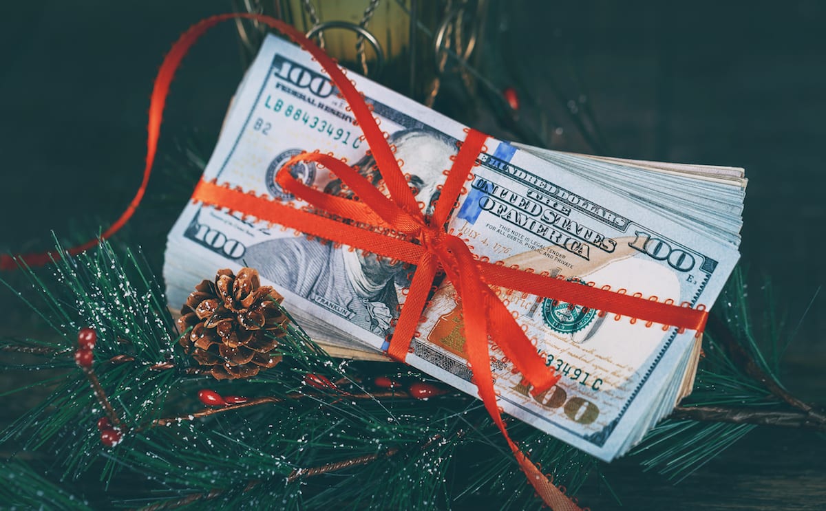 Small Business Cash Flow Management Tips for the Holiday Season