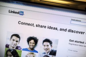 Why LinkedIn Remarketing Is Important for Your B2B Business
