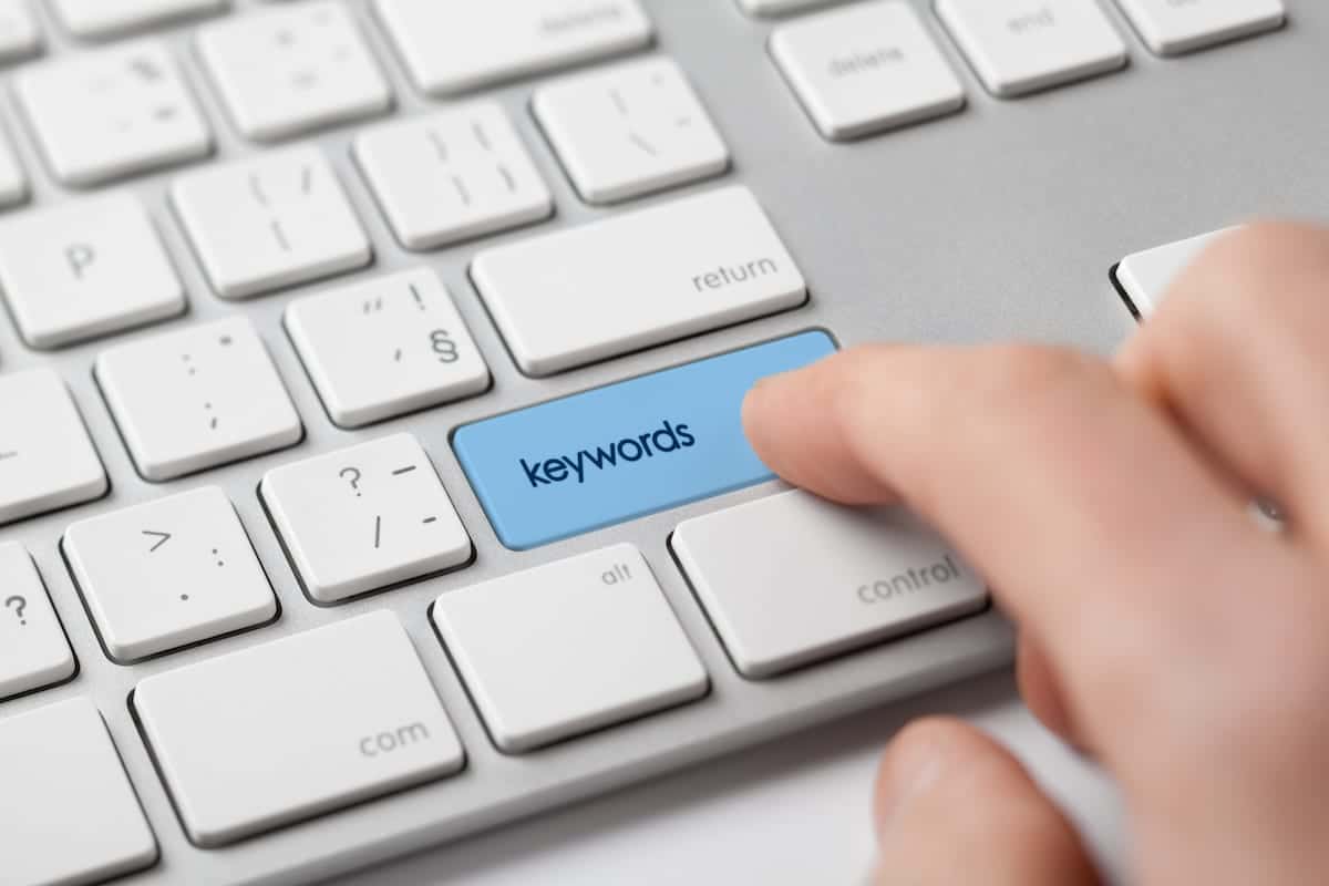 Choosing the Right SEO Keywords to Improve Your Website Rankings
